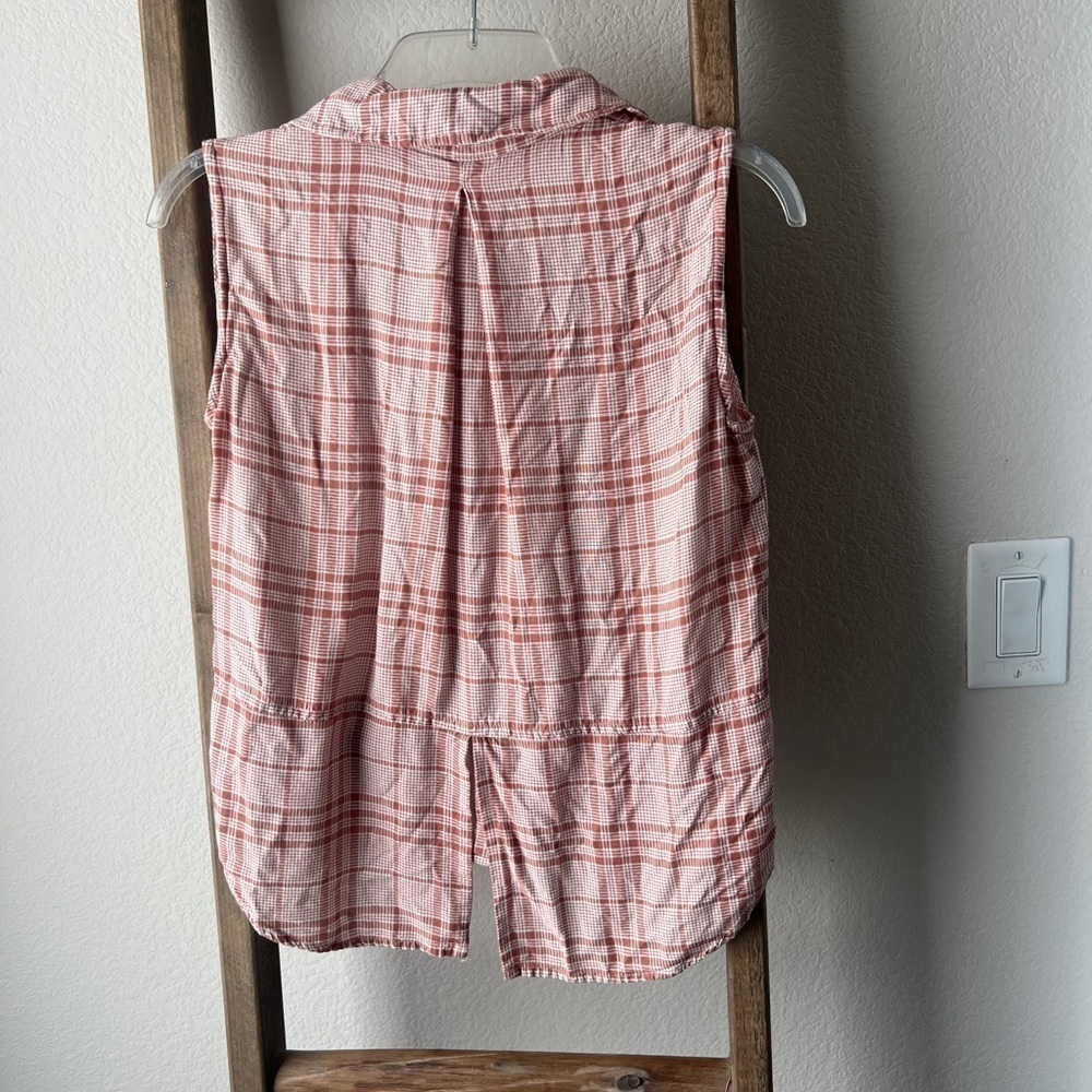 Sim & Sam size m - women’s button down - Picture 2 of 4